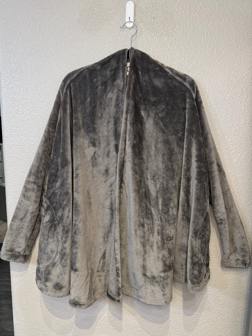 UGG Isla Plush Fleece Open Front Cardigan Robe Gray M